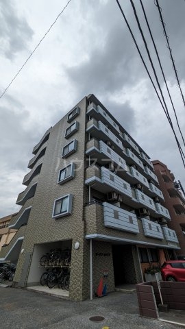 2/30 外観