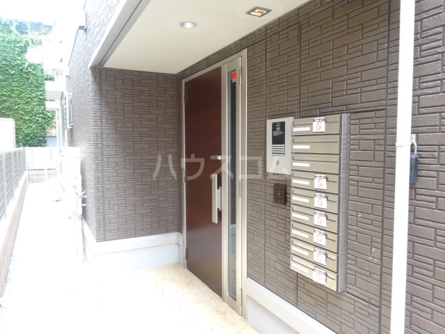 2/8 エントランス