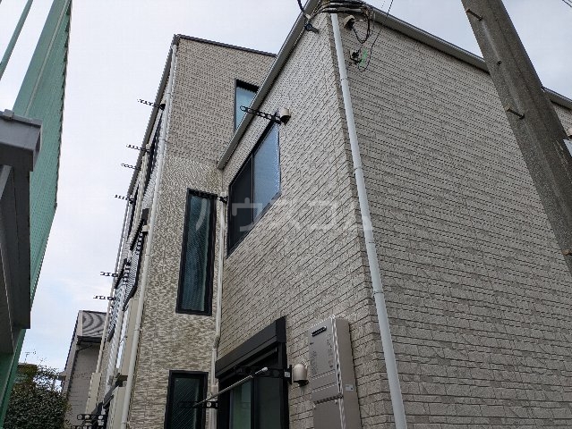 2/4 外観