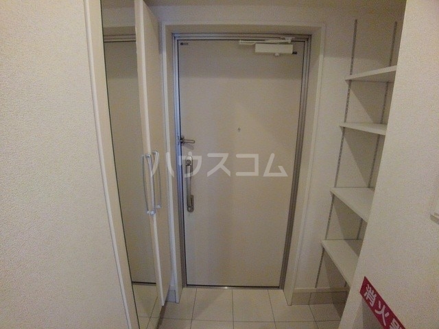 5/23 玄関