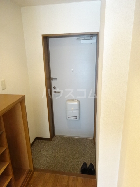 14/30 玄関