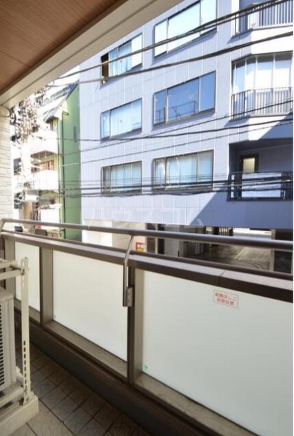 28/29 バルコニー