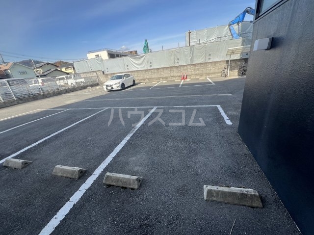 2/7 駐車場