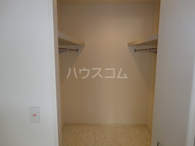 23/30 バルコニー