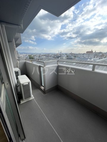 18/26 バルコニー