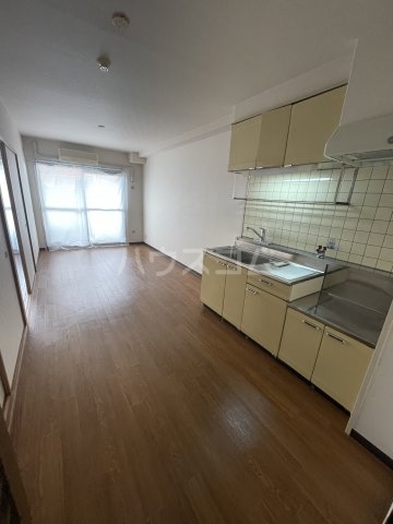 5/26 リビング/ダイニング