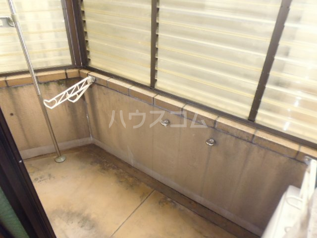 23/30 バルコニー