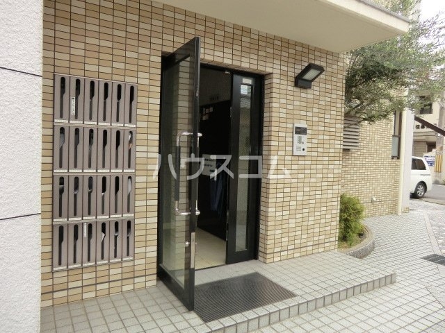 2/10 エントランス