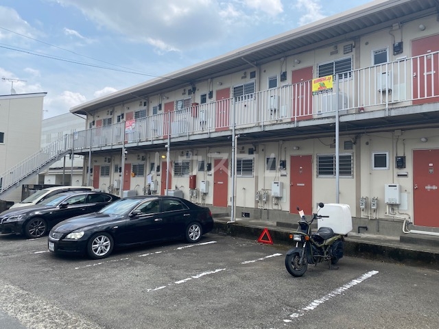 16/17 駐車場