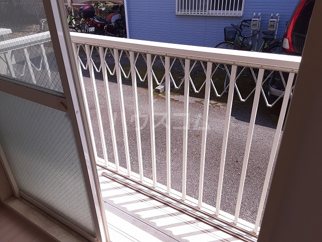 17/26 バルコニー