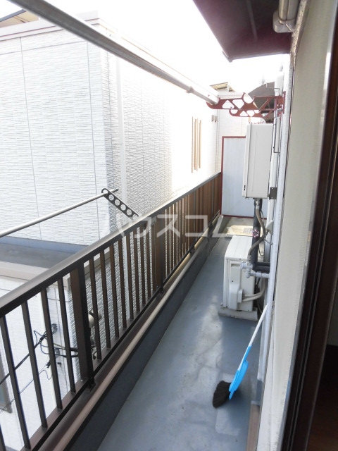 17/25 バルコニー