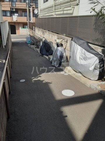 19/27 駐車場