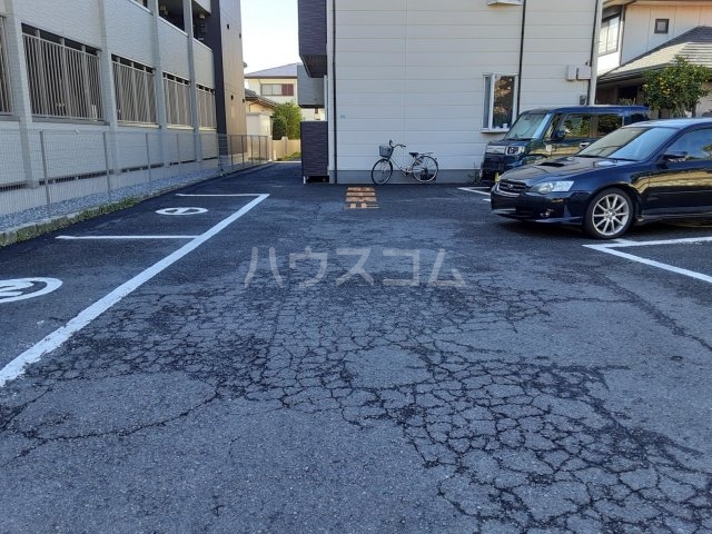 3/5 駐車場