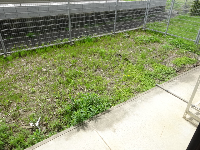 13/23 バルコニー