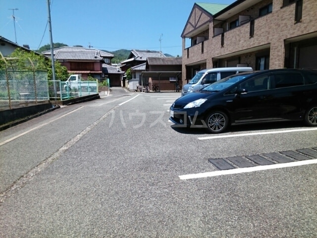 15/30 駐車場