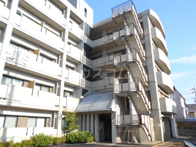 2/30 外観
