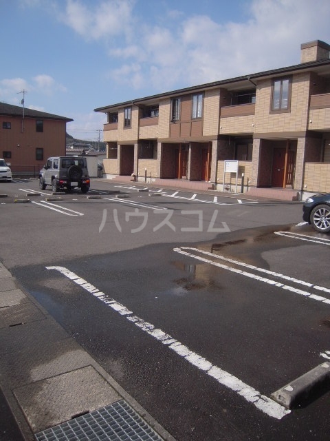 21/27 駐車場
