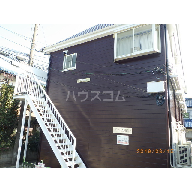 20/22 エントランス