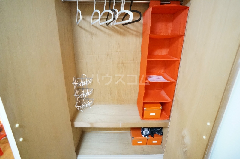 21/30 エントランス