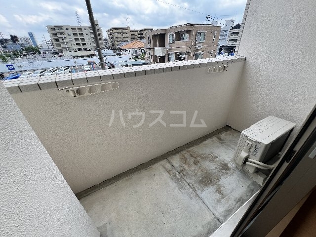 19/30 バルコニー