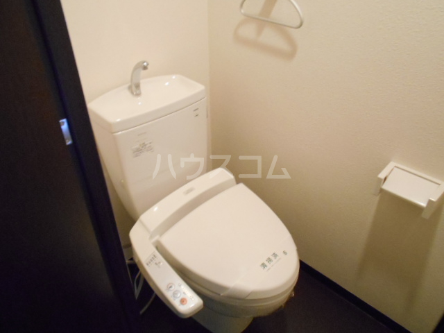 13/30 トイレ