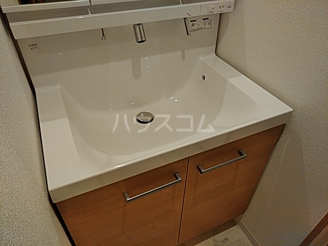 14/30 洗面
