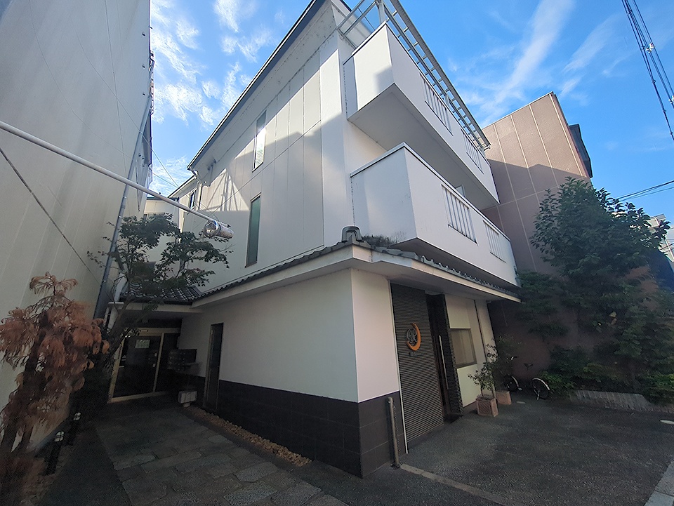 2/30 外観