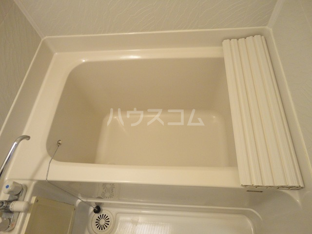 16/30 浴室