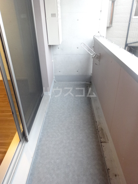 19/30 バルコニー