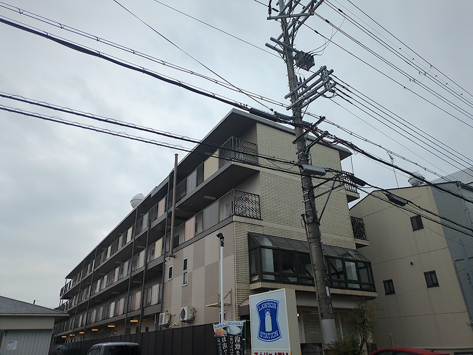 2/30 外観
