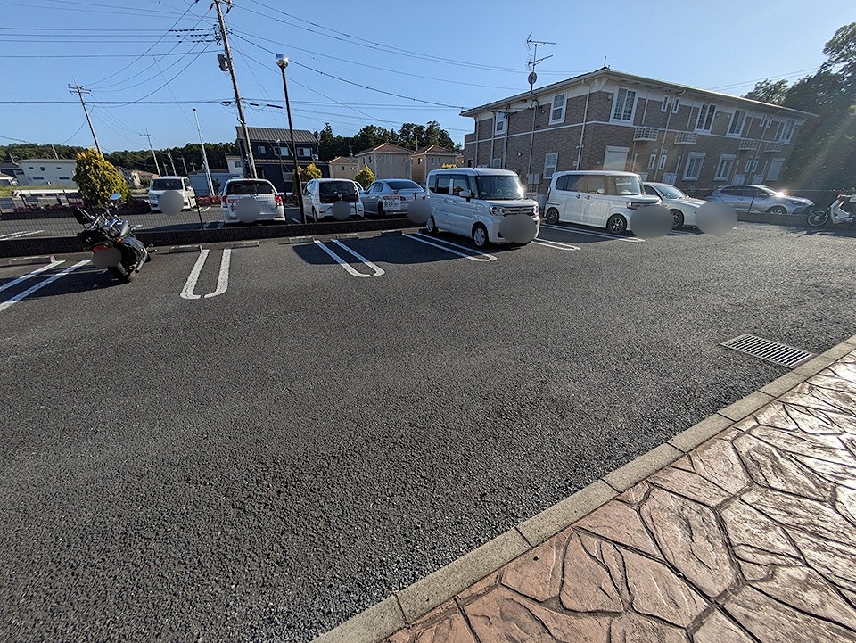 4/10 駐車場