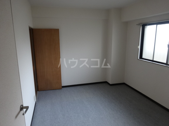 21/29 エントランス