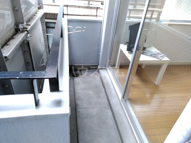 13/28 バルコニー