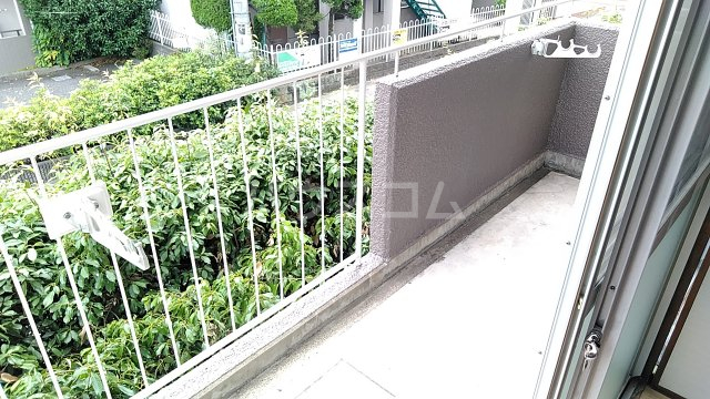 13/30 バルコニー