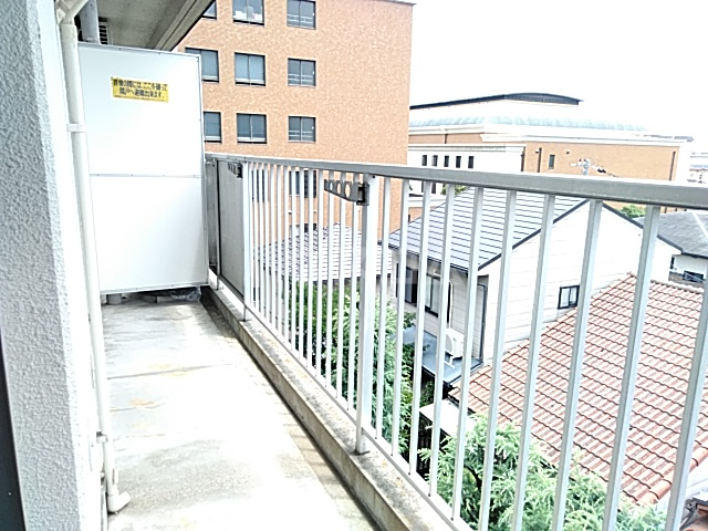 19/30 バルコニー