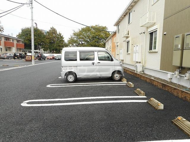 14/20 駐車場