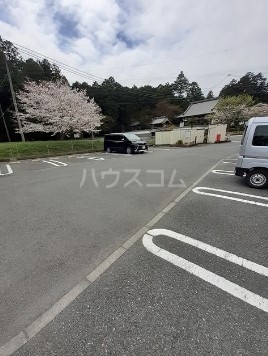 2/8 駐車場