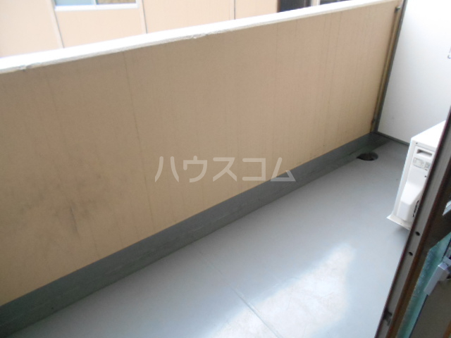 19/30 バルコニー