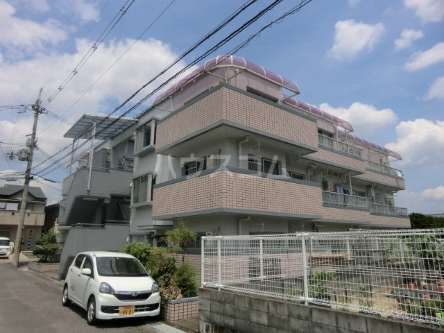 21/29 エントランス