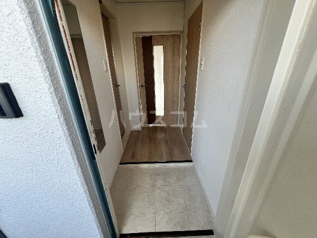 13/30 玄関