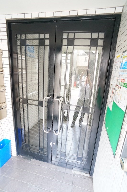 16/24 エントランス