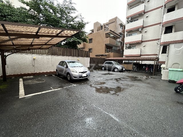 29/30 駐車場