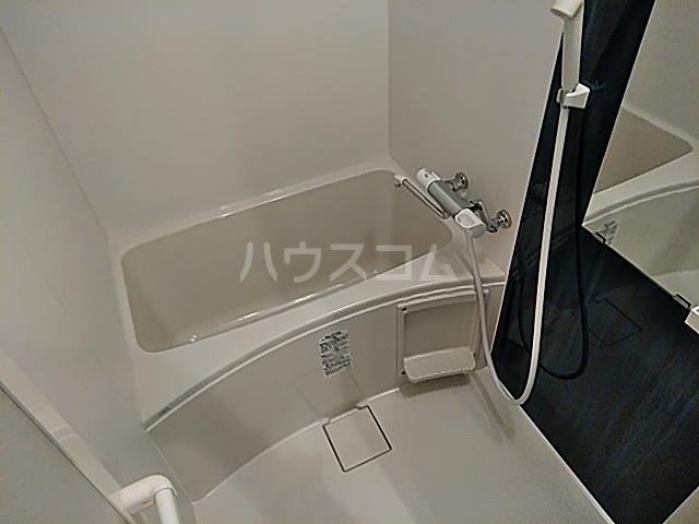 16/30 浴室