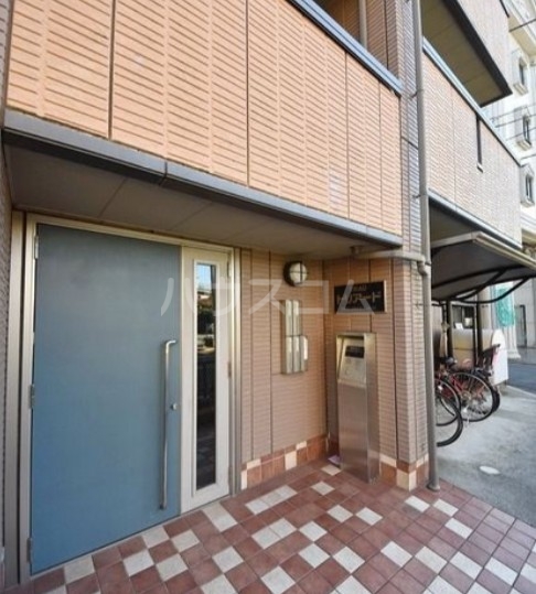 2/10 エントランス