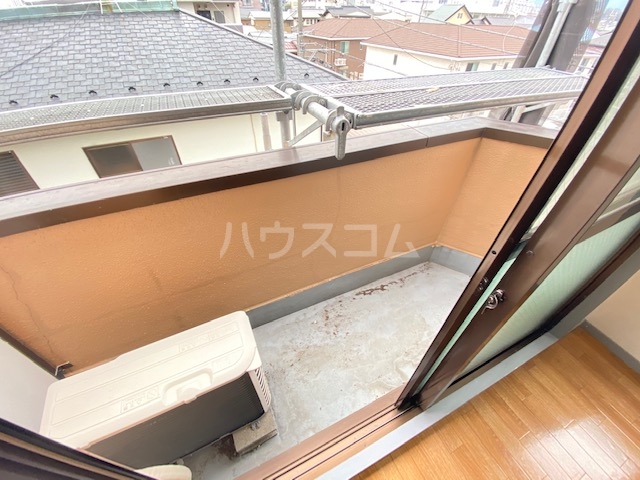 20/27 バルコニー