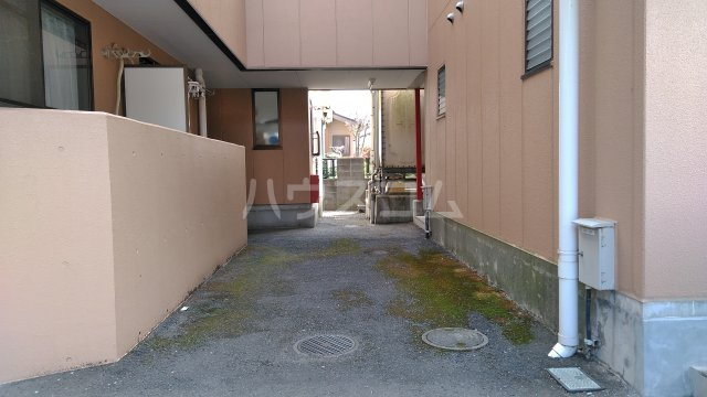 29/30 エントランス