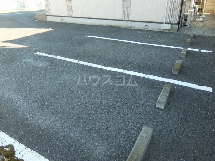 20/21 駐車場
