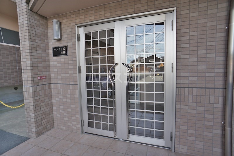 21/24 エントランス