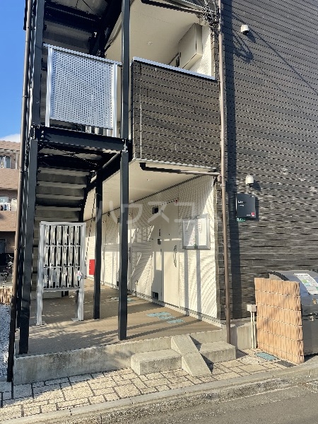 2/11 エントランス