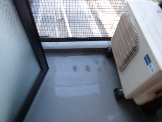 15/28 バルコニー